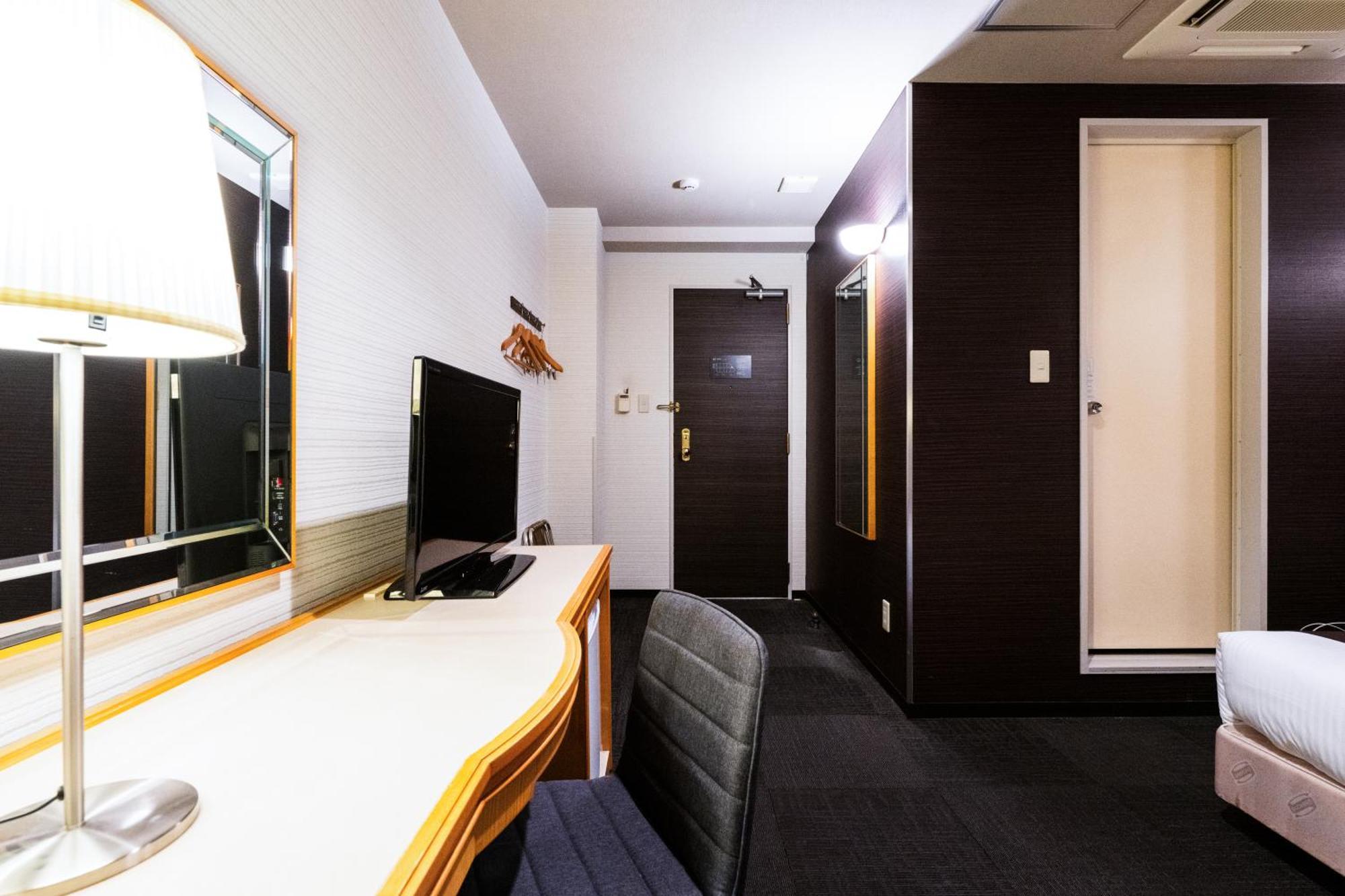 Urvest Hotel Kamata Tokyo Bagian luar foto