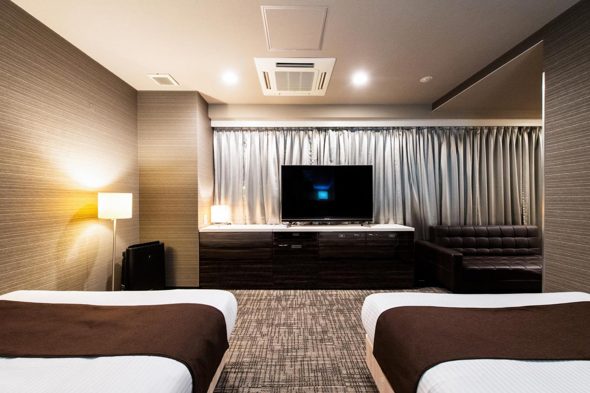 Urvest Hotel Kamata Tokyo Bagian luar foto