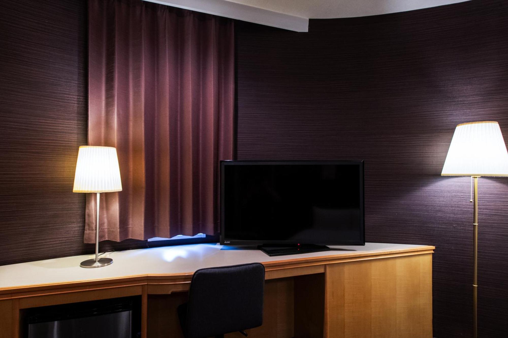 Urvest Hotel Kamata Tokyo Bagian luar foto